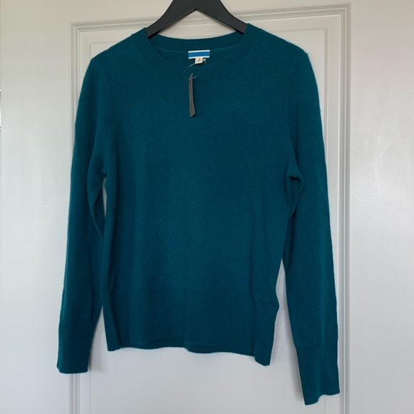 Cashmere classic-fit crewneck sweater - Picture 3 of 5